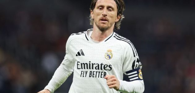 لوكا مودريتش يتلقى عرضًا مثيرًا للرحيل عن ريال مدريد هذا الصيف – تقارير