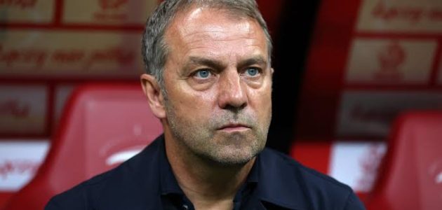 “هانسي فليك مجنون حقًا”، “لا ينبغي أن يلعب كثيرًا” – جماهير برشلونة عن ضم نجمهم إلى التشكيلة الأساسية لمباراة جيرونا